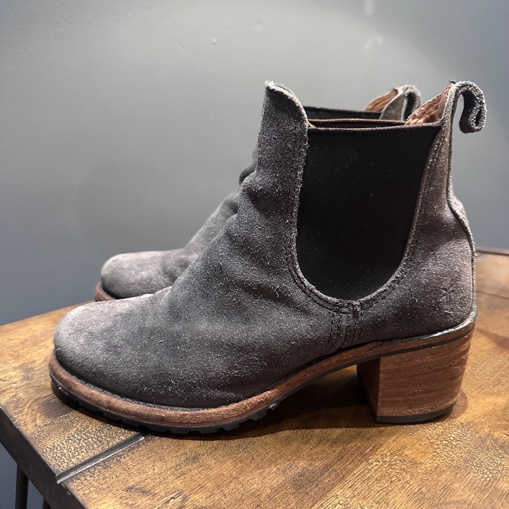 Frye Sabrina Suede Chelsea Ankle Boot